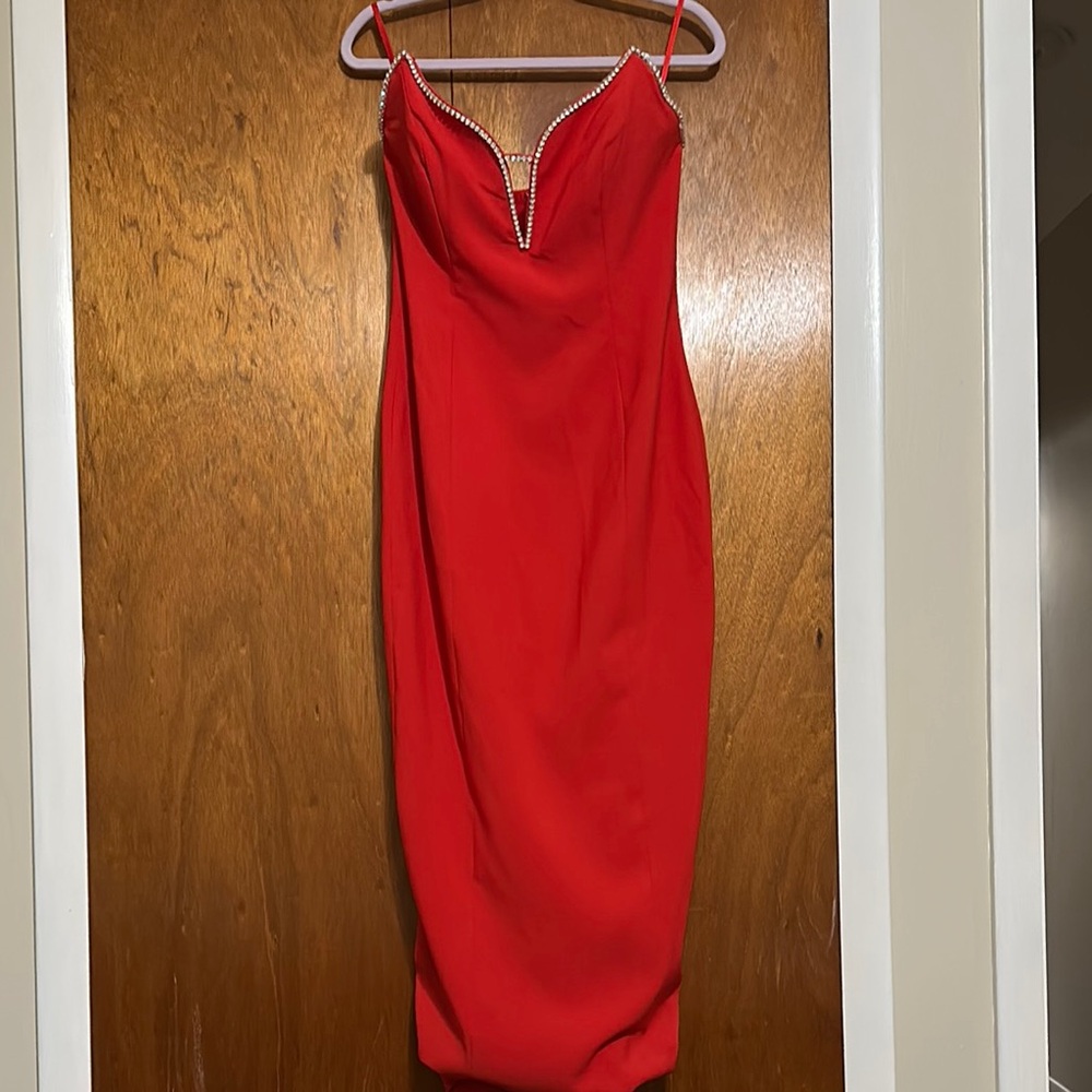 Bec Midi Dress in Red - Picture 2 of 11